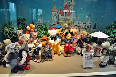 พิพิธภัณฑ์หมีเท็ดดี้แบร์ Teddy Bear และ ปราสาทช็อกโกแลต Chocolate Castle